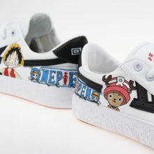 Load image into Gallery viewer, One Piece Warrior Shoes - Monkey D.Luffy &amp; Tony Tony Chopper
