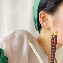 Load image into Gallery viewer, Roronoa Zoro Sliver Earrings
